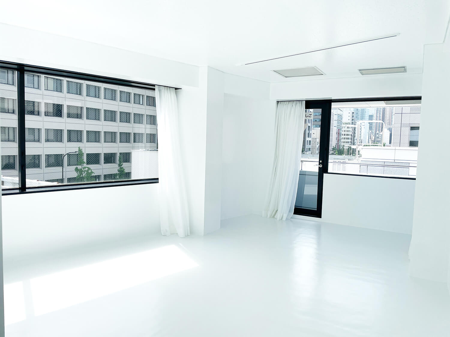 SHIROKABE　rental studio